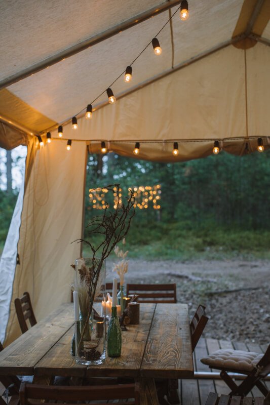 the ultimate guide to glamping etiquette 6 scaled